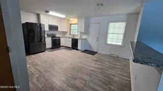 304 Mary Avenue, Castle Hayne, NC 28429 – photo 4: Open Kitchen
