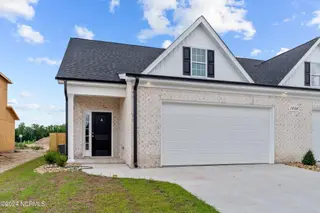 2101 Dartford Drive A, Greenville, NC 27834 – photo 6: 12-web-or-mls-DSC_7166