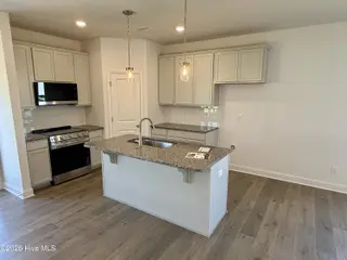 61 W Coulter Court, Selma, NC 27576 – photo 4: Move In Ready!