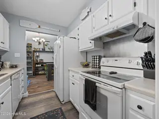 621 Shadowridge Road, Jacksonville, NC 28546 – photo 16: 17-web-or-mls-621 Shadowridge Rd 30