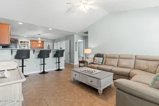 164 NW 12th Street, Oak Island, NC 28465 – photo 10: 28-web-or-mls-cammediallc.com-28