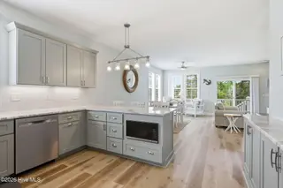 111 Jade Street, Beaufort, NC 28516 – photo 9: Kitchen