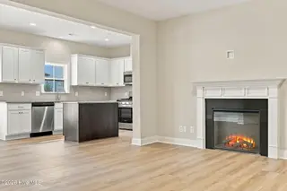 300 Provence Way B, Greenville, NC 27858 – photo 21: 30-web-or-mls-IMG_0017