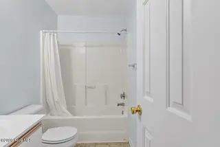 909 Timberlake Trail, Jacksonville, NC 28546 – photo 20: DSC_2529