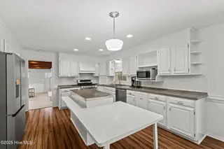911 Vernon Drive, Jacksonville, NC 28540 – photo 13: 425A4250