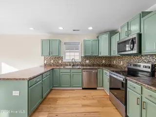 215 Merin Height Road, Jacksonville, NC 28546 – photo 17: 025A4042