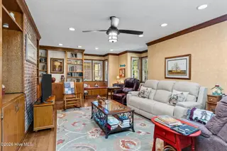 205 W Hedgelawn Way, Southern Pines, NC 28387 – photo 14: h26