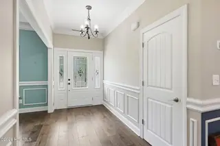 219 White Oak Bluff Road, Stella, NC 28582 – photo 13: Foyer