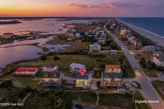 111 Summer Place Drive, North Topsail Beach, NC 28460 — 3-bedroom home, North Topsail Beach, NC, photo 3 of 58: 111SummerPlaceDrive-52_Dusk.jpg