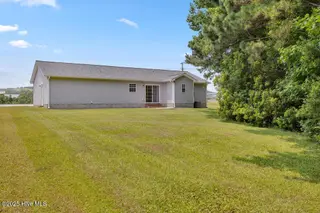 723 Queens Creek Road, Hubert, NC 28539 – photo 22: IMG_3024