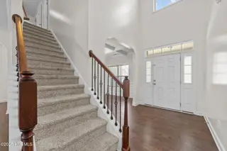 1105 Katie Lane, Greenville, NC 27834 – photo 7: 21-web-or-mls-LHV_1053