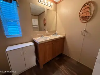 1584 Gate 2 SW, Ocean Isle Beach, NC 28469 — 3-bedroom manufactured home in Seaside North, Ocean Isle Beach, NC, photo 12 of 18
