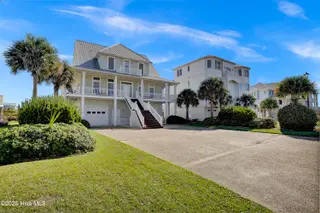 4 Sailview Drive, North Topsail Beach, NC 28460 – photo 3: 6G8A5319