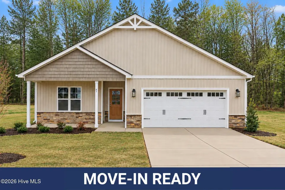 41 Tuskeegee Drive, Smithfield, NC 27577 – photo 1 of 37: 41 T MIR