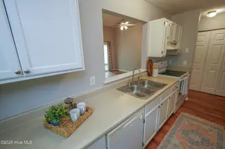4118 Peachtree Avenue, Wilmington, NC 28403 – photo 11: DSC05580