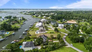 119 L 10 Cape Point Boulevard, Cape Carteret, NC 28584 – photo 22: ICW short distance away