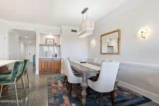 4425 Arendell Street 304, Morehead City, NC 28557 – photo 13: Dining/Wetbar
