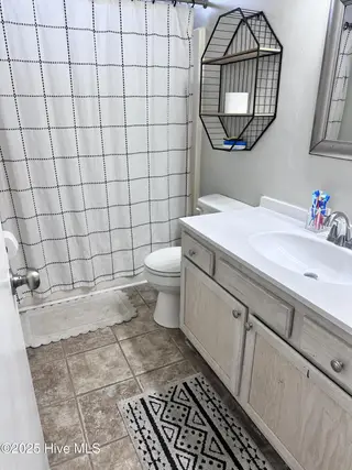 2621 Idlebrook Circle, Midway Park, NC 28544 – photo 16: Fullbath (31)