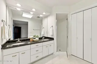 25 Lake Hills Road, Pinehurst, NC 28374 – photo 13: Primary Bath