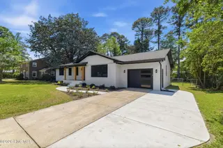 3928 Gillette Drive, Wilmington, NC 28403 – photo 7: 6-web-or-mls-GI - 3928 Gillette Dr - Lis