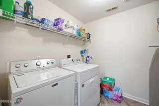 2223 Locksley Woods Drive G, Greenville, NC 27858 – photo 17: 20-web-or-mls-bls_0056
