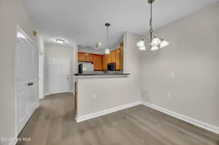 645 Condo Club Drive Unit 302, Wilmington, NC 28412 – photo 10: IMG_6720
