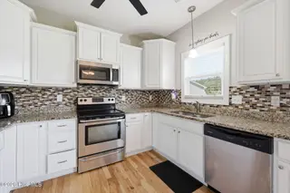 4400 Bristlecone Drive, Ayden, NC 28513 – photo 17: 17-web-or-mls-BLS_0020
