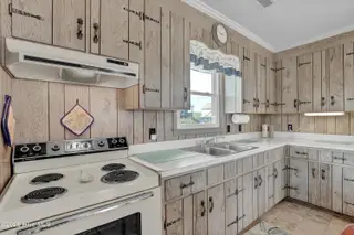 2704 S Shore Drive, Surf City, NC 28445 – photo 12: 009_6g8a3552_120
