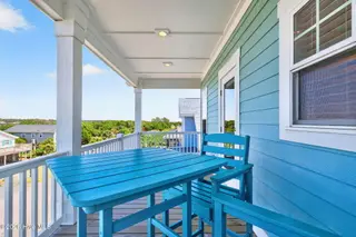 303 Sand Piper Lane, Holden Beach, NC 28462 — 3-bedroom home in Holden Beach, Holden Beach, NC, photo 17 of 27: 14_Kahunaphoto.com-25