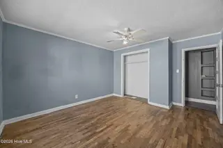 1402 Wooster Street, Wilmington, NC 28401 – photo 20: 45-web-or-mls-IMG_9548