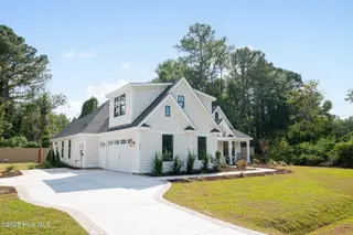 385 Crow Creek Drive NW, Calabash, NC 28467 – photo 4: CDWK_2211_EXT_10