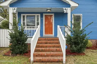 708 Chestnut Street, Wilmington, NC 28401 – photo 7: 10_708_Chestnut_St_008
