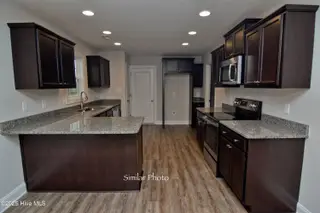 419 Montgomery Drive, Jacksonville, NC 28546 – photo 10: DSC_0016-4