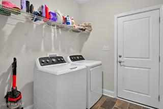 1109 Coral Reef Drive, New Bern, NC 28560 – photo 24: Brown - laundry