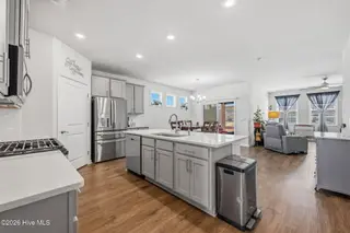 2001 Alizarin Lane, New Bern, NC 28562 – photo 14: Deep view of Eating & Dining Area
