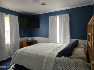 909 N 20th Street, Morehead City, NC 28557 – photo 17: Bedroom 2