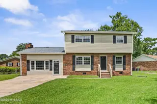 407 Thomas Drive, Jacksonville, NC 28546 – photo 1: 01