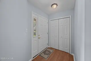 107 Innisbrook Court, New Bern, NC 28562 — 3-bedroom home in Greenbrier, New Bern, NC, photo 5 of 38: 39-web-or-mls-0C0A6908