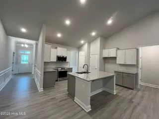 1222 Mandevilla Drive SE, Bolivia, NC 28422 – photo 10: Kitchen