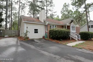 100 Sawmill Road E, Pinehurst, NC 28374 – photo 3: 023A4179