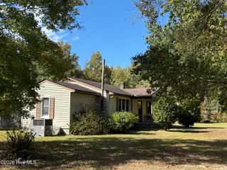119 Bessie Road, Carthage, NC 28327 – photo 3: Left Side