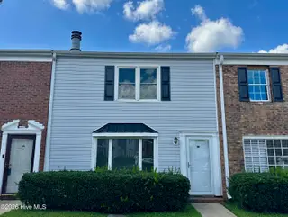 100 Kristin Drive B7, Greenville, NC 27834 – photo 2: IMG_4725