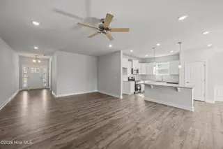 5708 Sloop Court, New Bern, NC 28560 – photo 10: 18-web-or-mls-0C0A1376