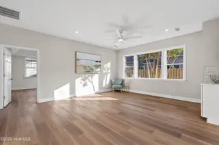 4320 Pine Hollow Drive, Wilmington, NC 28412 – photo 11: 011-4320PineHollowDrive-Wilmington-NC-28