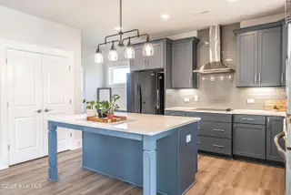613 Watauga Lane, Aberdeen, NC 28315 – photo 7: Kitchen