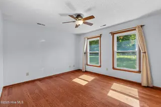 609 Mallard Drive, Jacksonville, NC 28540 — 3-bedroom home in Mallard Creek, Jacksonville, NC, photo 18 of 26: mallard-18