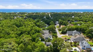 320 Cape Lookout Loop, Emerald Isle, NC 28594 – photo 8: 8-web-or-mls-DJI_20260831121142_0762_D