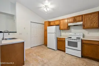 517 S 6th Street, Wilmington, NC 28401 – photo 15: mls-DSC07341