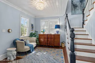 217 Turner Street, Beaufort, NC 28516 – photo 6: Foyer