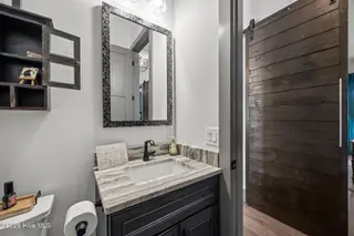 2415 Water View Road, Greenville, NC 27858 — 4-bedroom home in Valley Landing, Greenville, NC, photo 19 of 64: 23-web-or-mls-BLS_0048